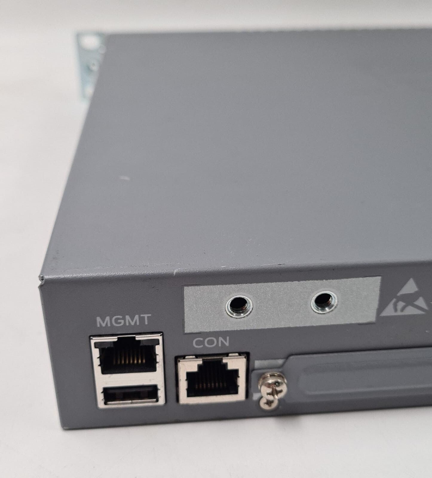 Juniper Networks EX3300 Series Ethernet Switch EX3300-24T 24-Port Gigabit BASE-T