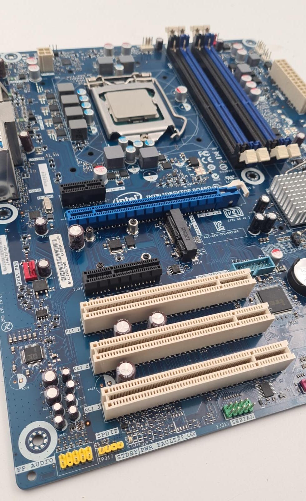 Intel Desktop Board DH77KC SOCKET AA G39641-400 I/O SHIELD W/  i7-3770