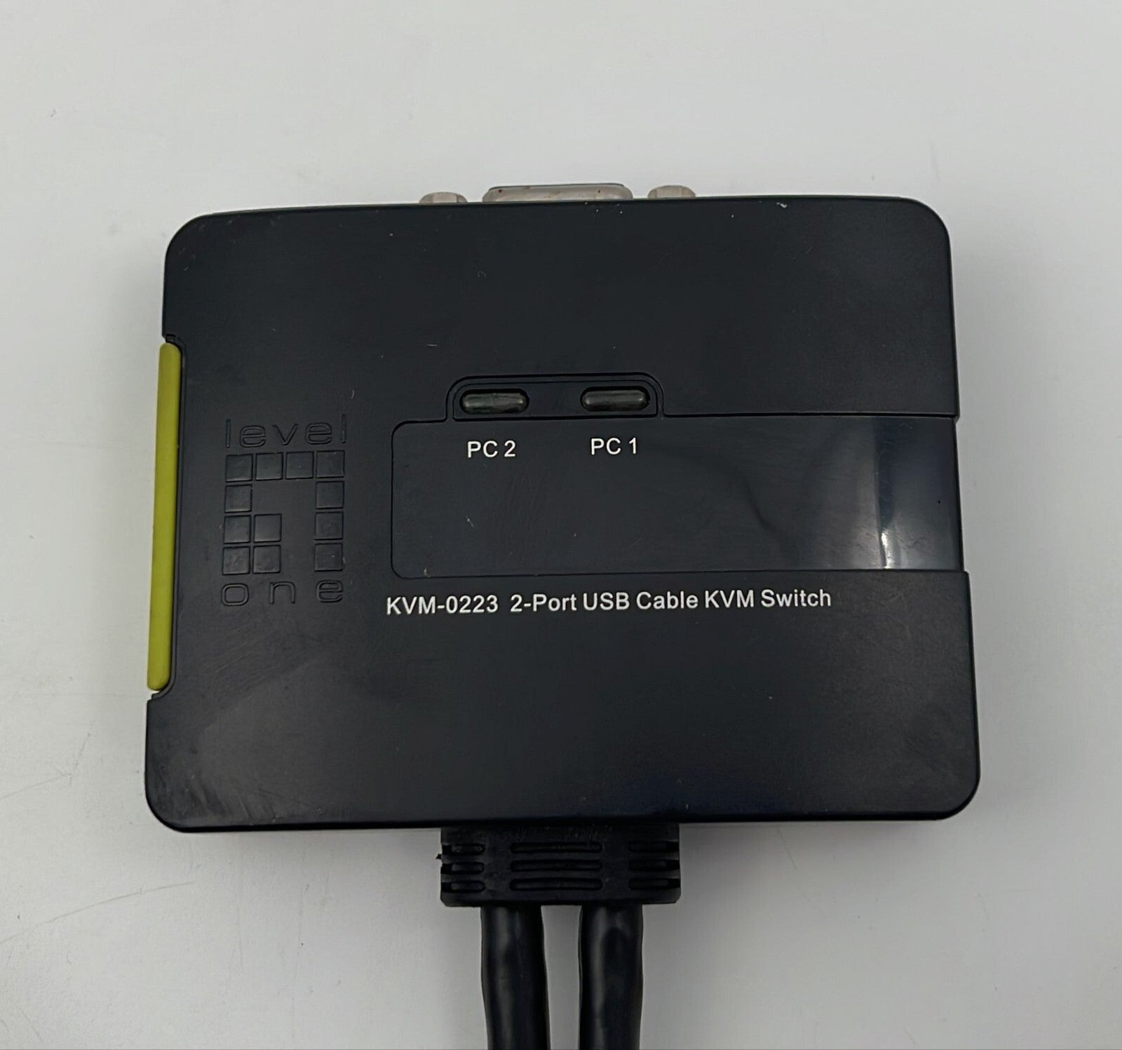 LEVELOne KVM-0223 2-Port USB KVM Switch