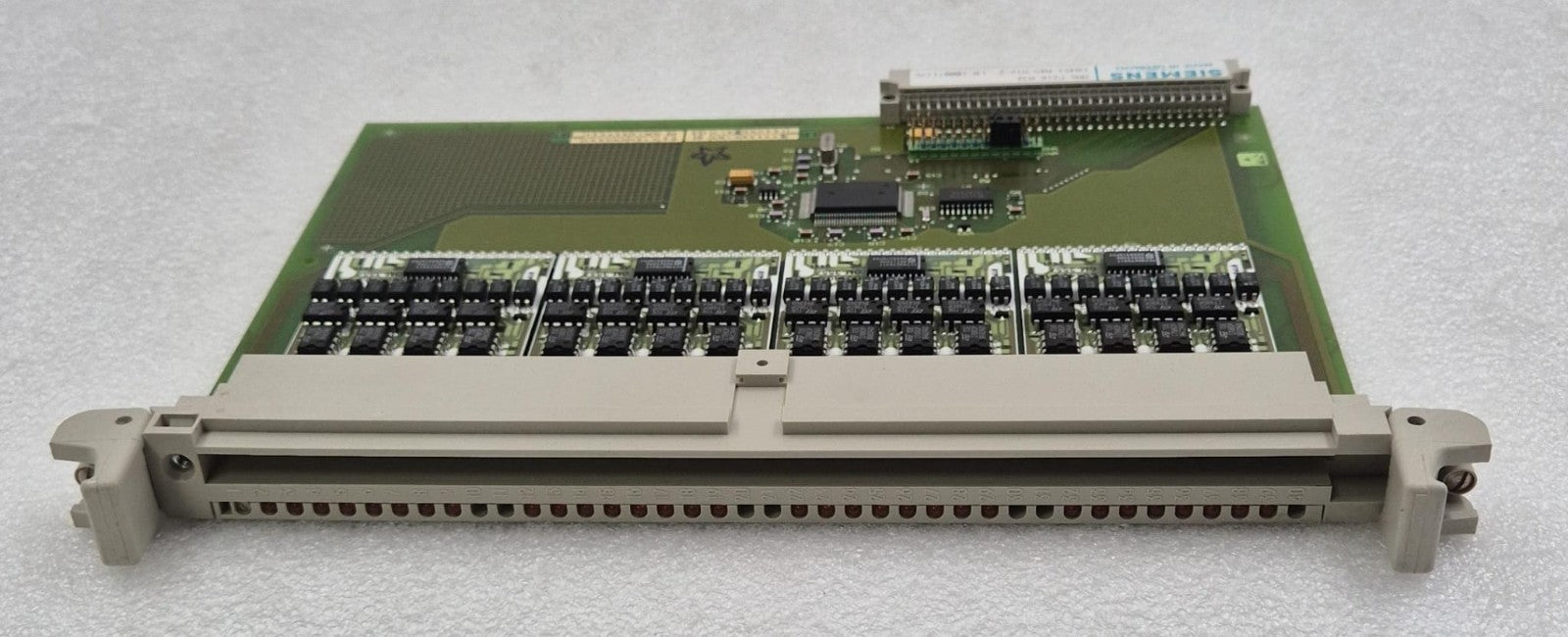 Siemens SICOMP AMS-P216-A32 C8451-A45-A12-2 digital input Board