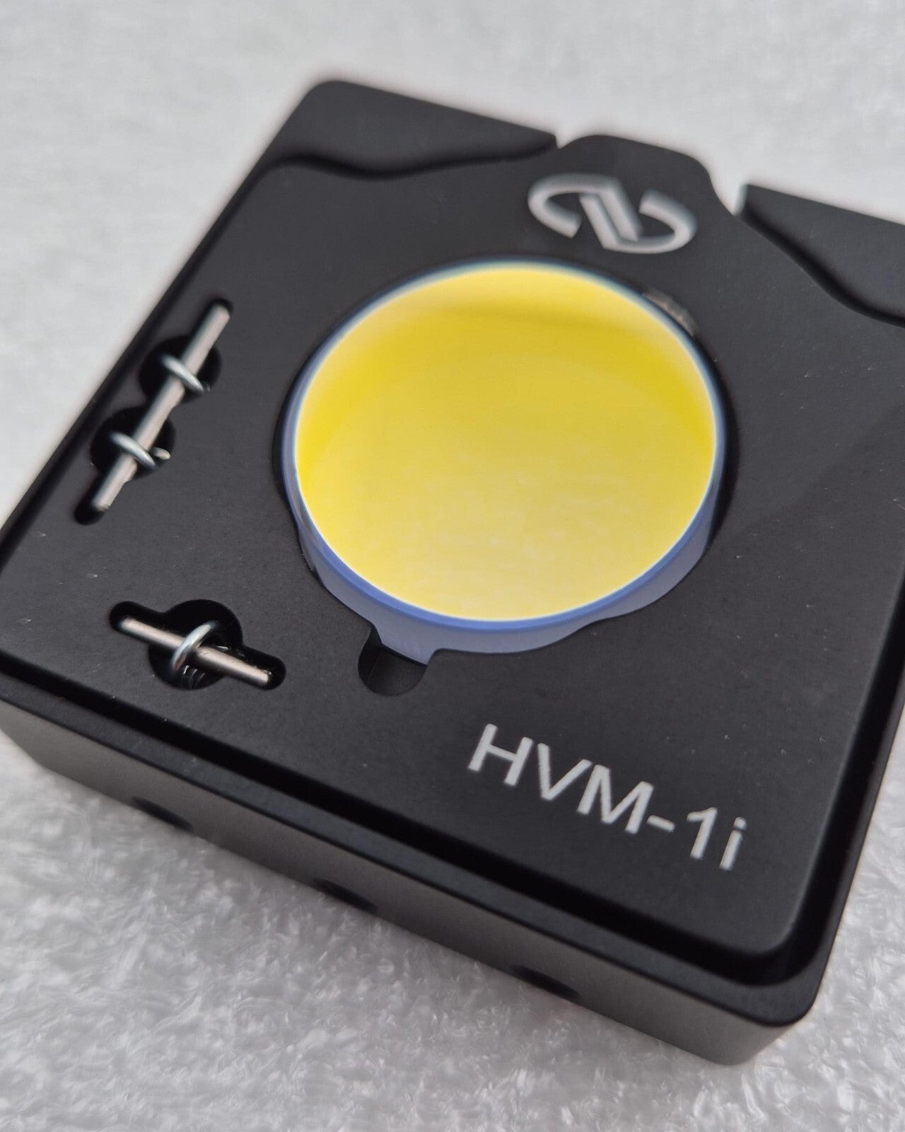 Newport HVM-1i Vertical Drive Kinematic 1" Optical Mirror Mount Laser Optic