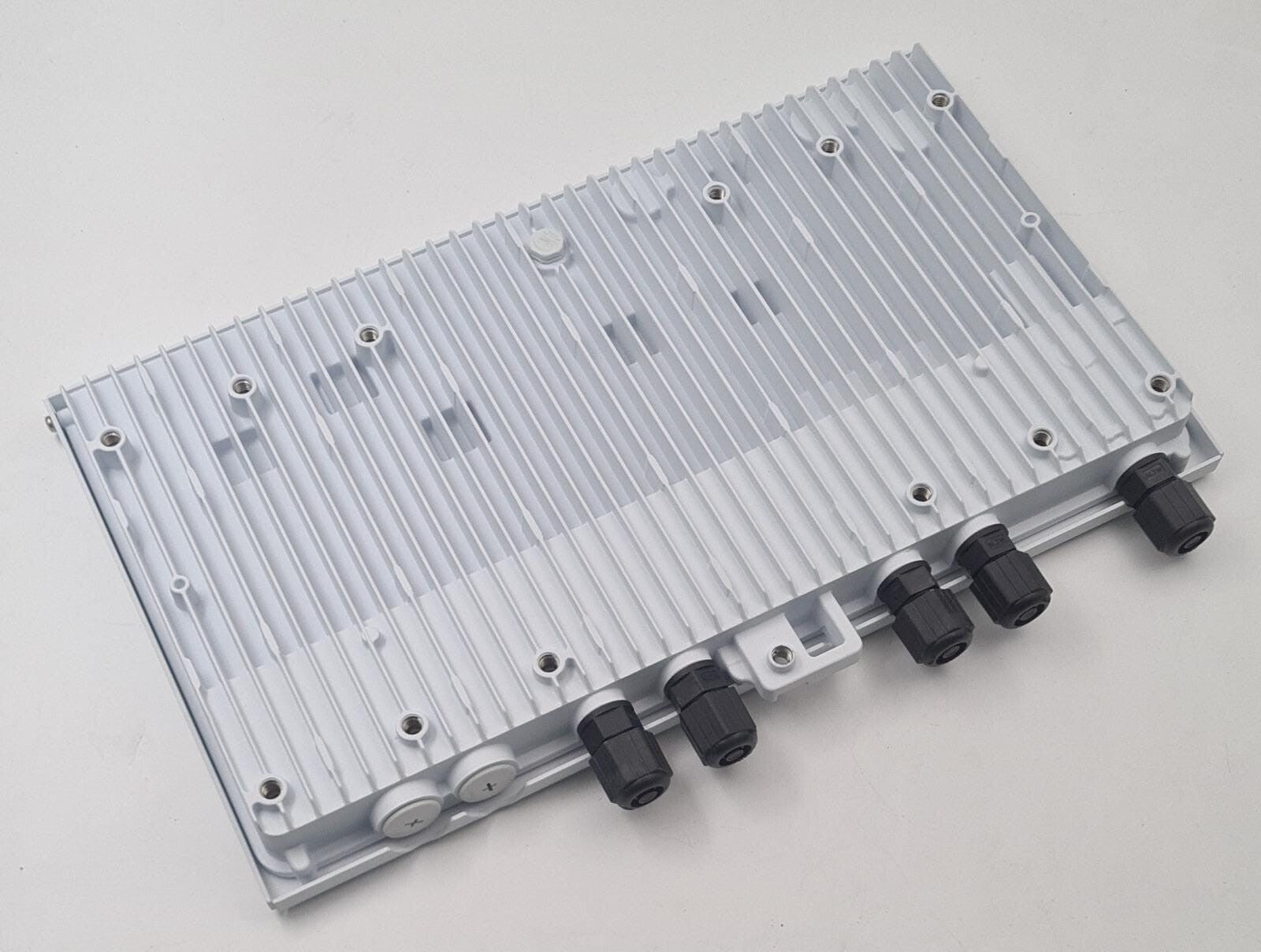 NEW- Ericsson Radio MINI-LINK 6366/1 BFL 510 116/1 R1A All-outdoor Baseband Node
