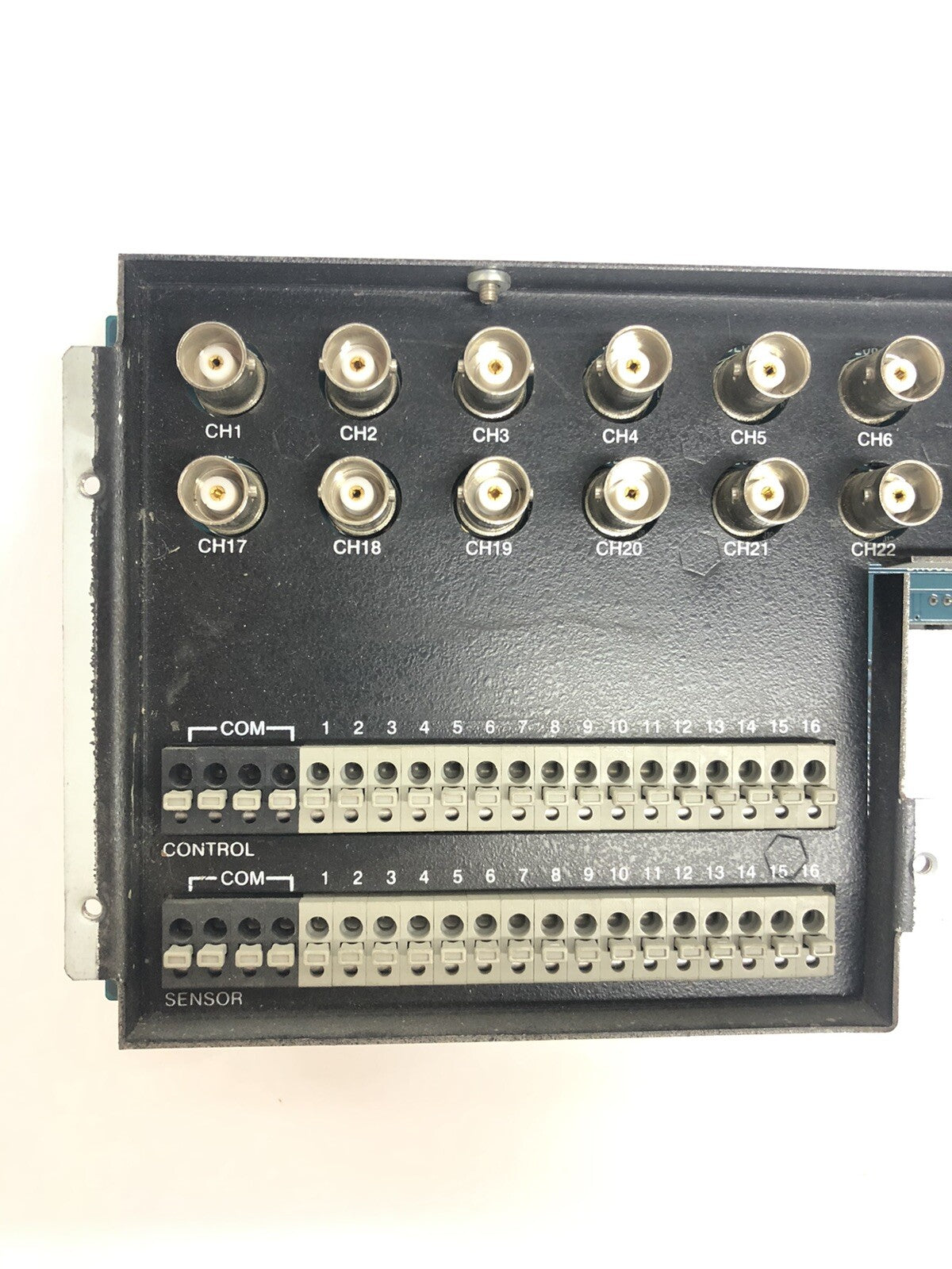 2x Xilinx Spartan XC2S150E Video Controller CCTV Capture Card 7016 (7008)_Rev2.0