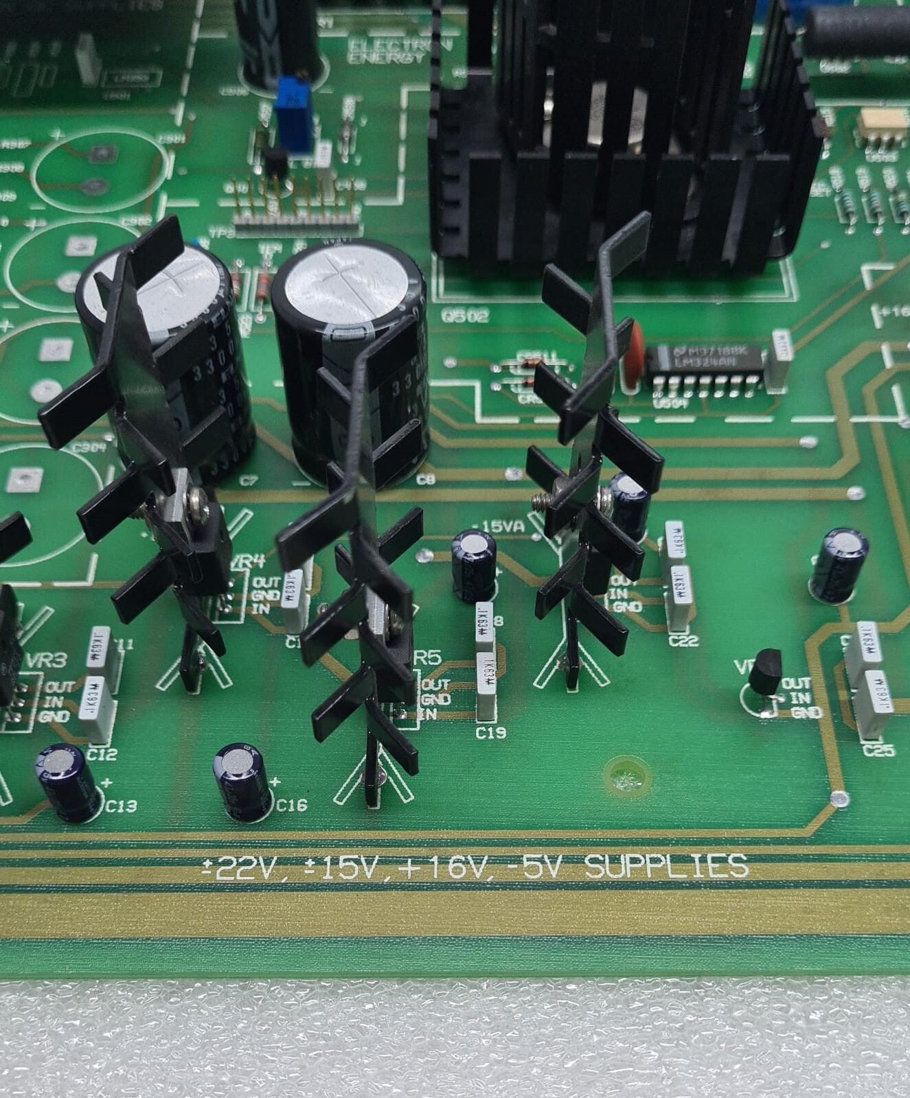 Varian POWER/DC ASSY 03-920410-00 SCHEM 03-920413 Power Supply Board