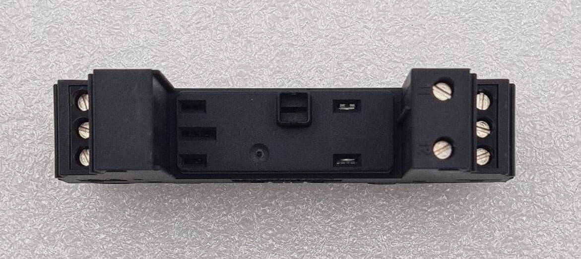 *NEW* PHOENIX CONTACT PT-BE/FM 2839282 Lightning Base Surge Protector