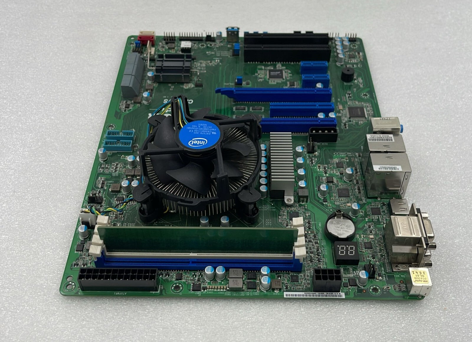 Asrock Rack C236 ASRock Rack C236 WS High-Reliability ATX Server Motherboard