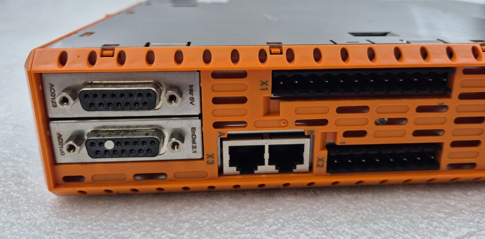 B&R Automation ACOPOS multi I0028D 8BVI0028HWD0.000-1 Inverter