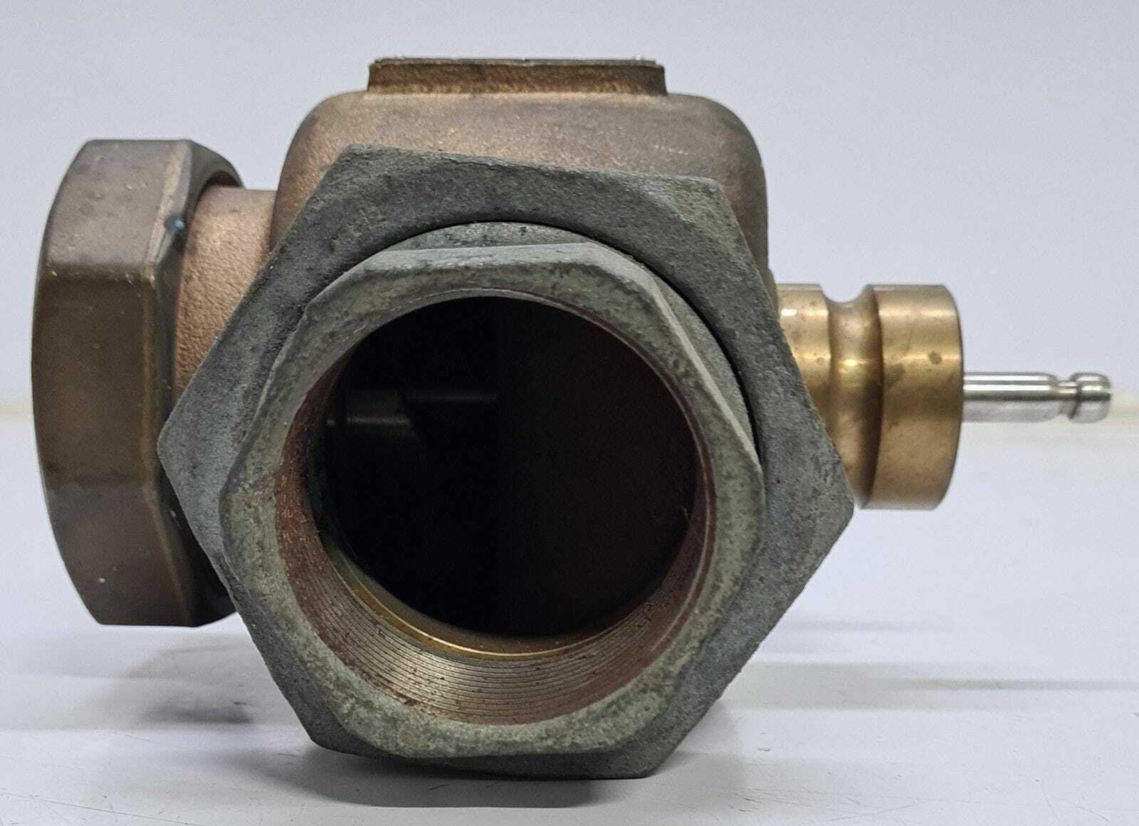 LANDIS & GYR VVG 41.50 VALVE Threaded 2 WAY PN 16 Bar, DN 50, KVS 40, 2 inch