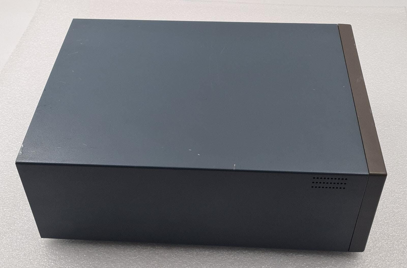 Digital DLT DS-TZ89N-TA DLT7000 SCSI External Tabletop Drive Module