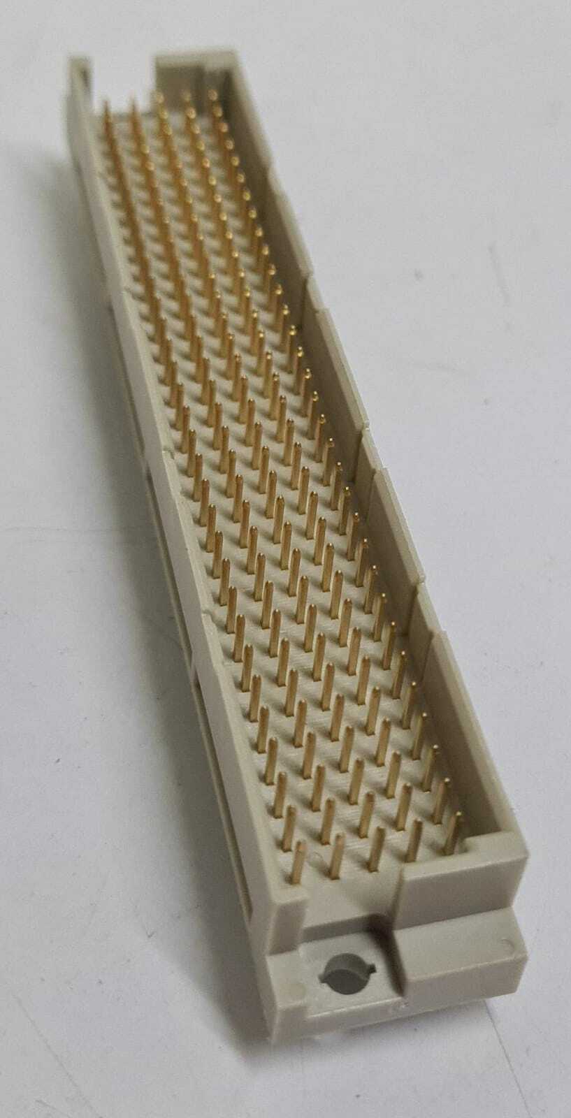 [LOT OF 40] NEW - ERNI 013074 9643 DIN 160P Hard Metric Male Connector