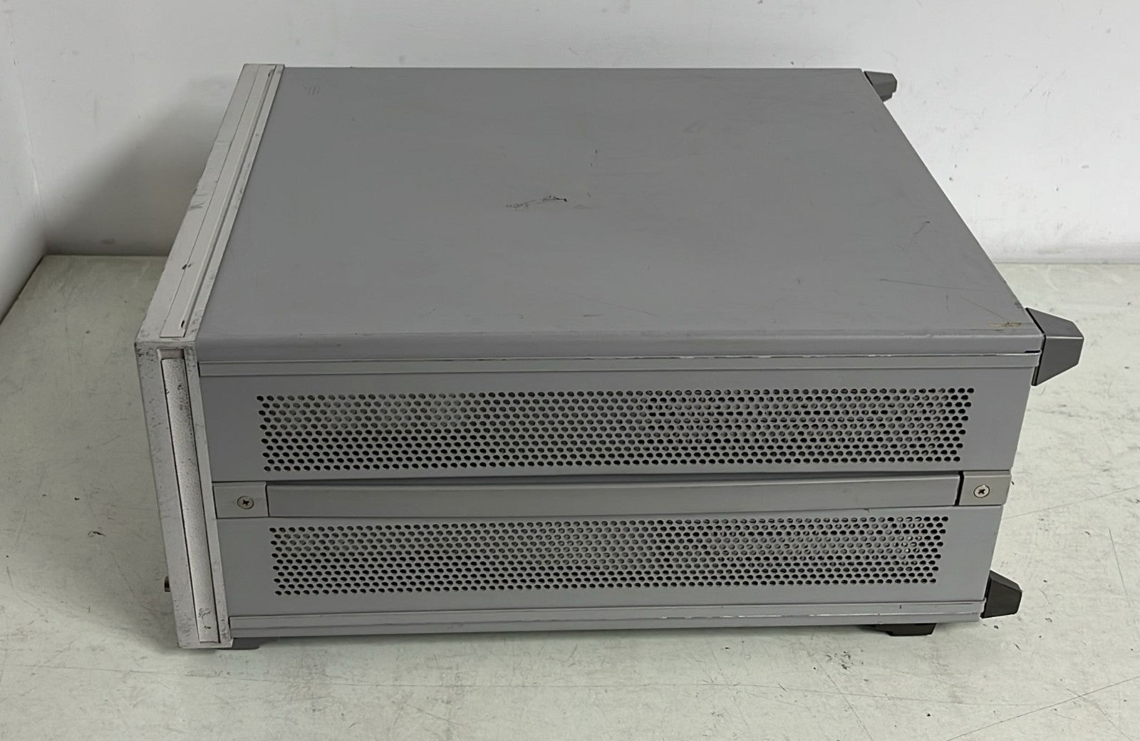Agilent 89410A Vector Signal Analyzer DC-10 MHz OPT AYA & AY7
