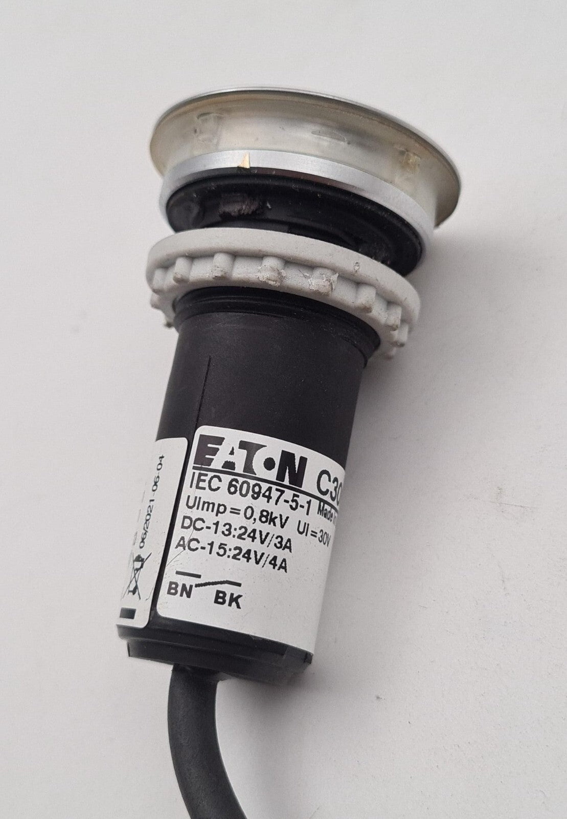 Eaton C30C-FD-W-K10-P65 IEC 60947-5-1 Pushbutton Illuminated WHITE