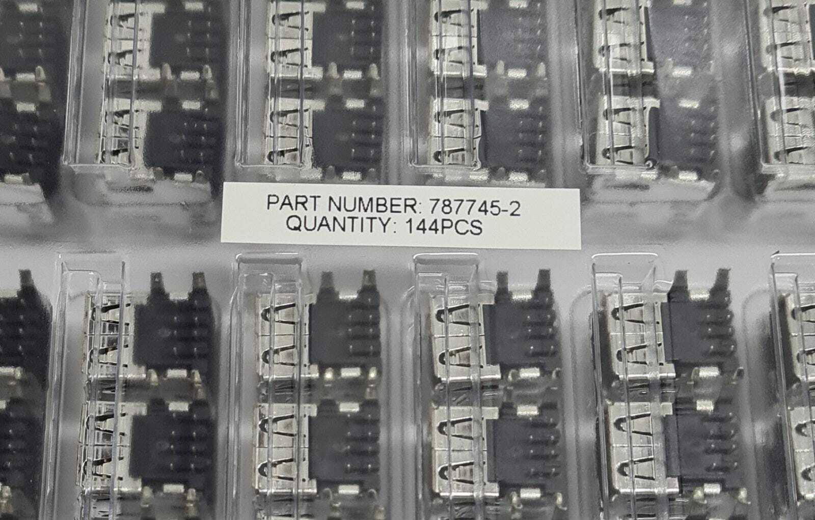 [LOT OF 144] NEW - AMP 5787745-2 8-Pin Dual USB 2.0 Port Receptacle Assembly