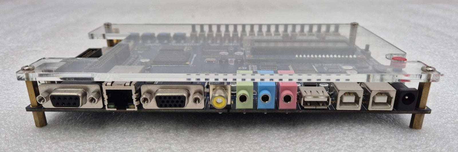 ALTERA DE2 FPGA Development Board SDRAM 8MB SRAM 512KB Motherboard