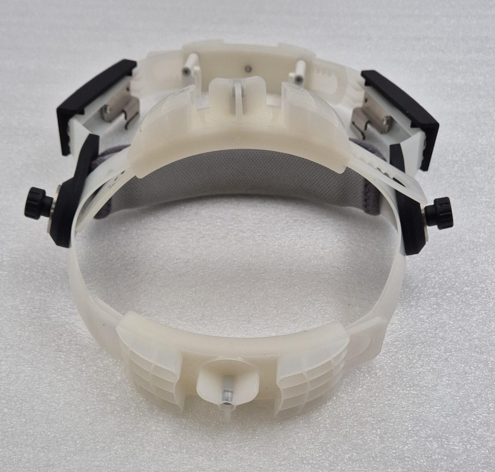 InMode Head Mounted Hands-Free Medical device Face size adjustment tool