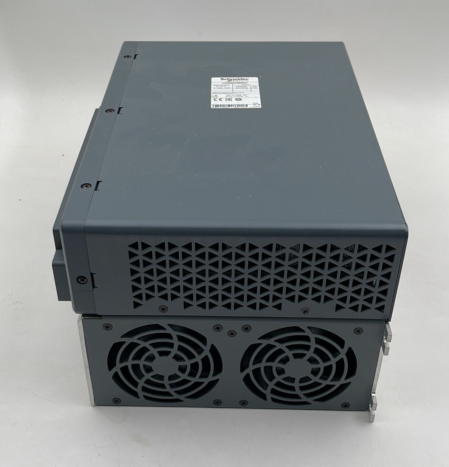 [NEW] SCHNEIDER Lexium 28 116717 AC Servo Drive LXM26DU55M3X 230V 35A 5500W