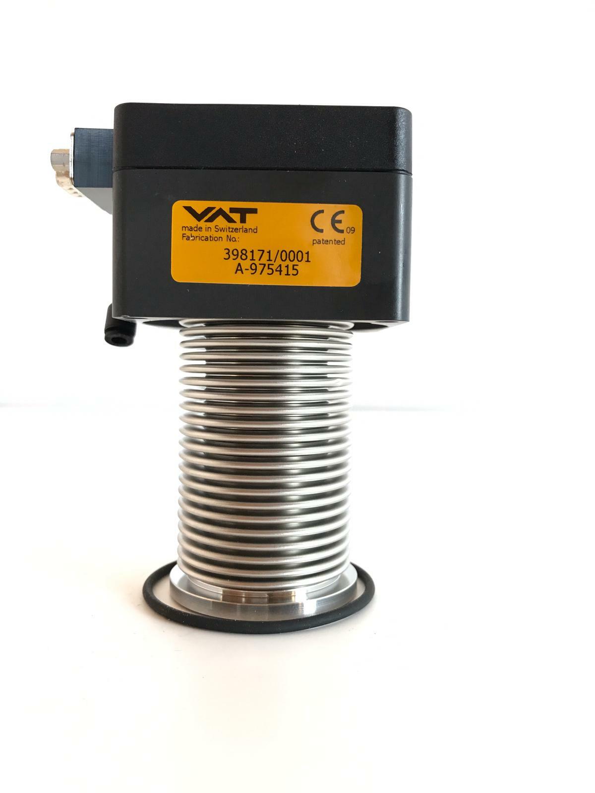 Vat Valve 398171/0001 With Pneumatic Nc Actuator And 9 Way D Sub Plug Connector
