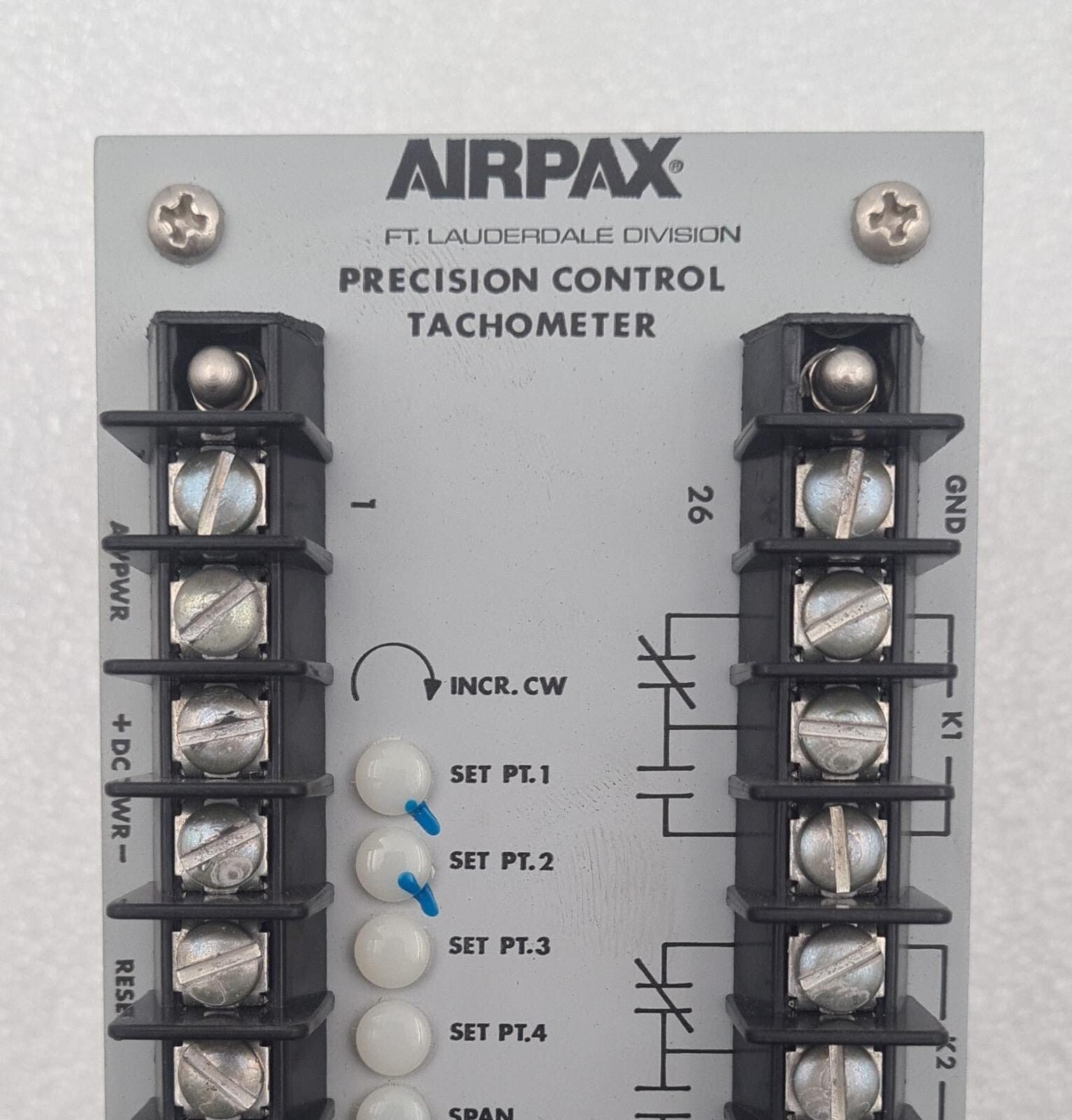 AIRPAX Precision Control Tachometer 080-321-2510 9831-31 0-1200Hz
