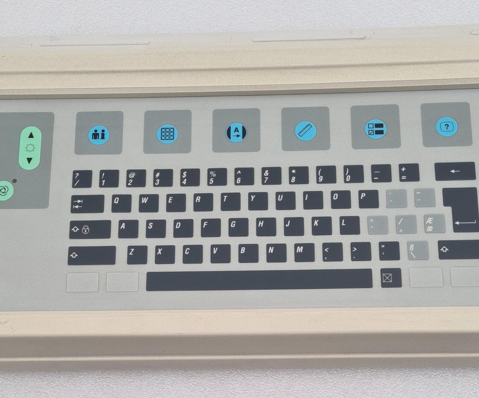ADVANCED 00-881000-02/A USER INTERFACE KEYPAD ASSY 9370-01139-003