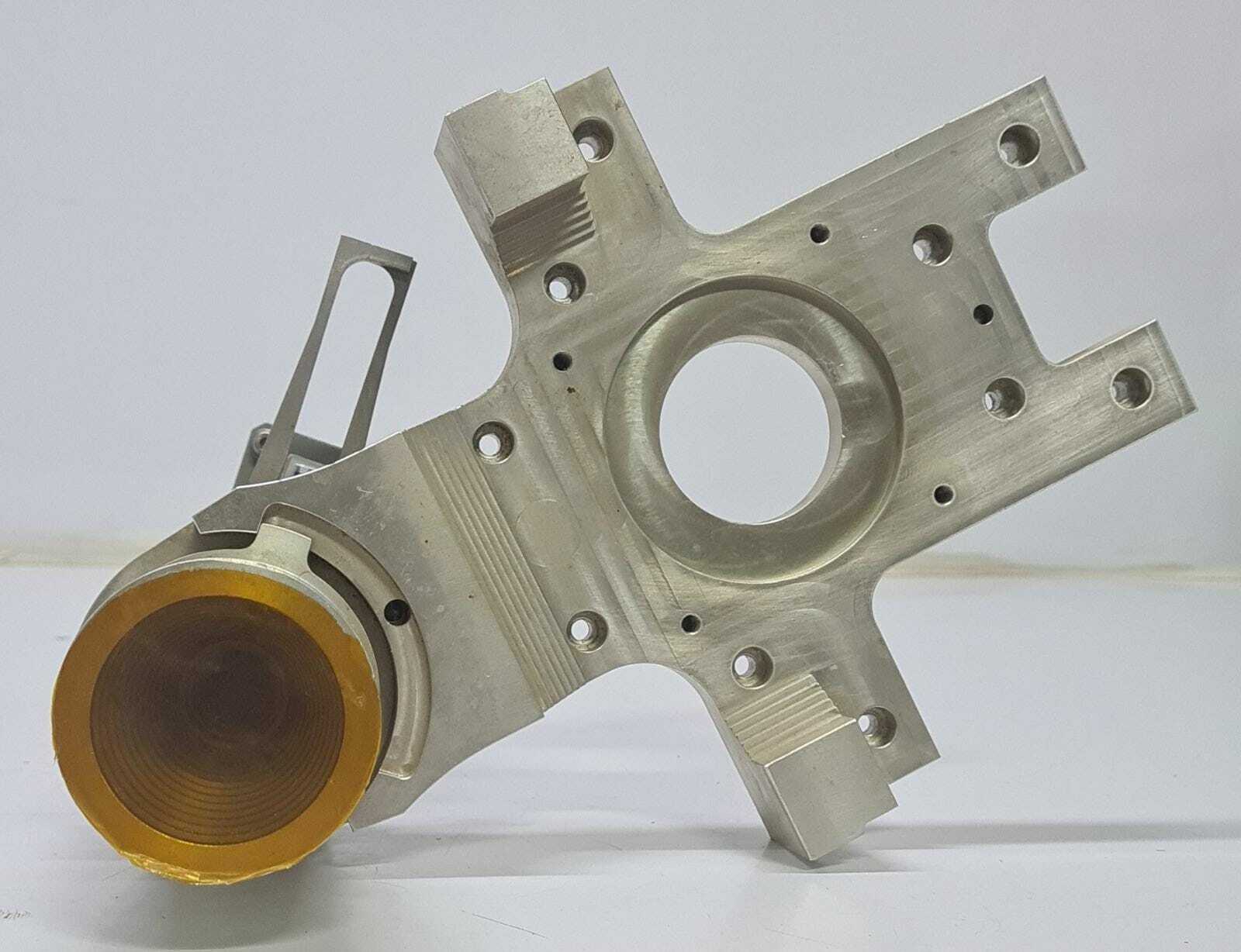 ERA 51-ST-12852 ANT0152 RF-FILT-0013-SUB Vertex 50478-06-24 110344-11 AMPLIFIER