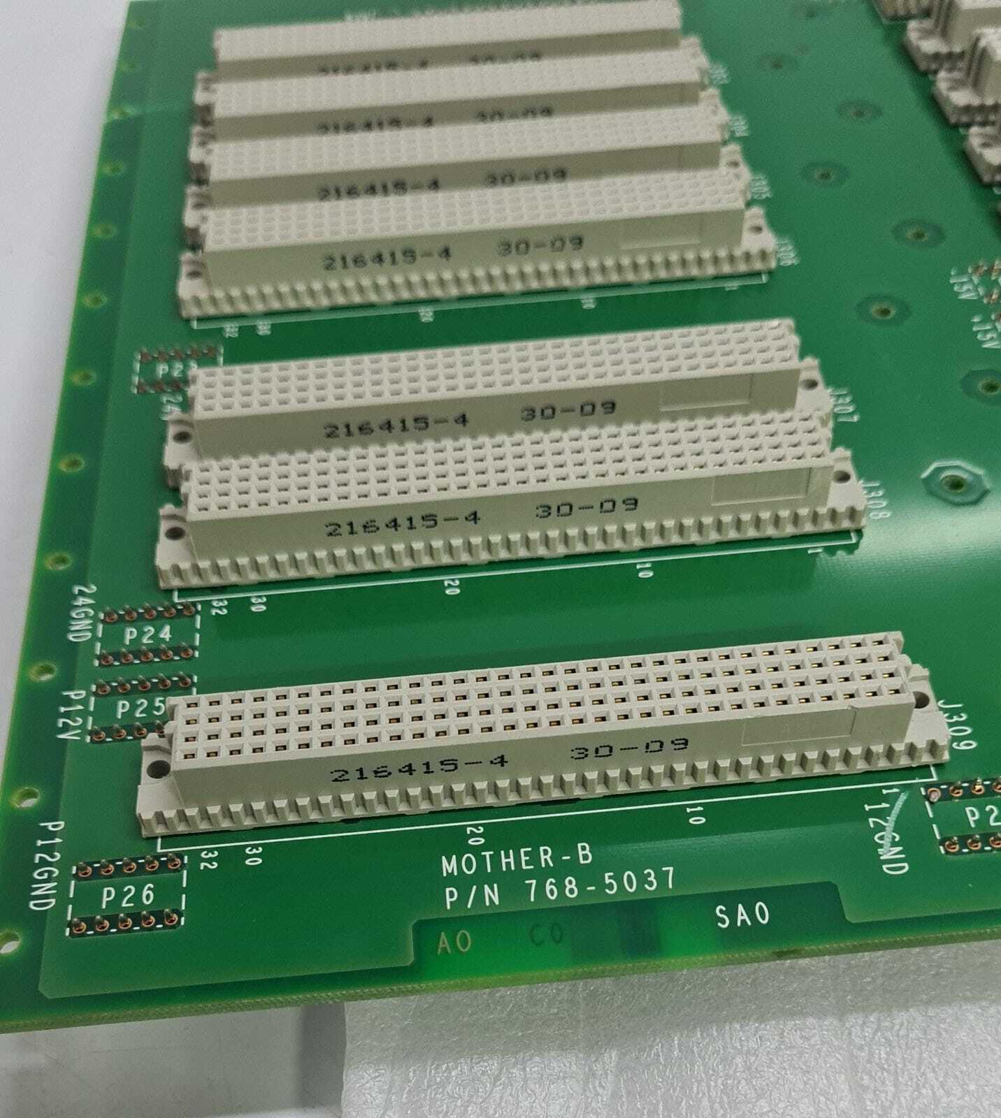 HITACHI MOTHER-B P/N 768-5037 BACKPANEL Board C 17685137 - no metal bracket