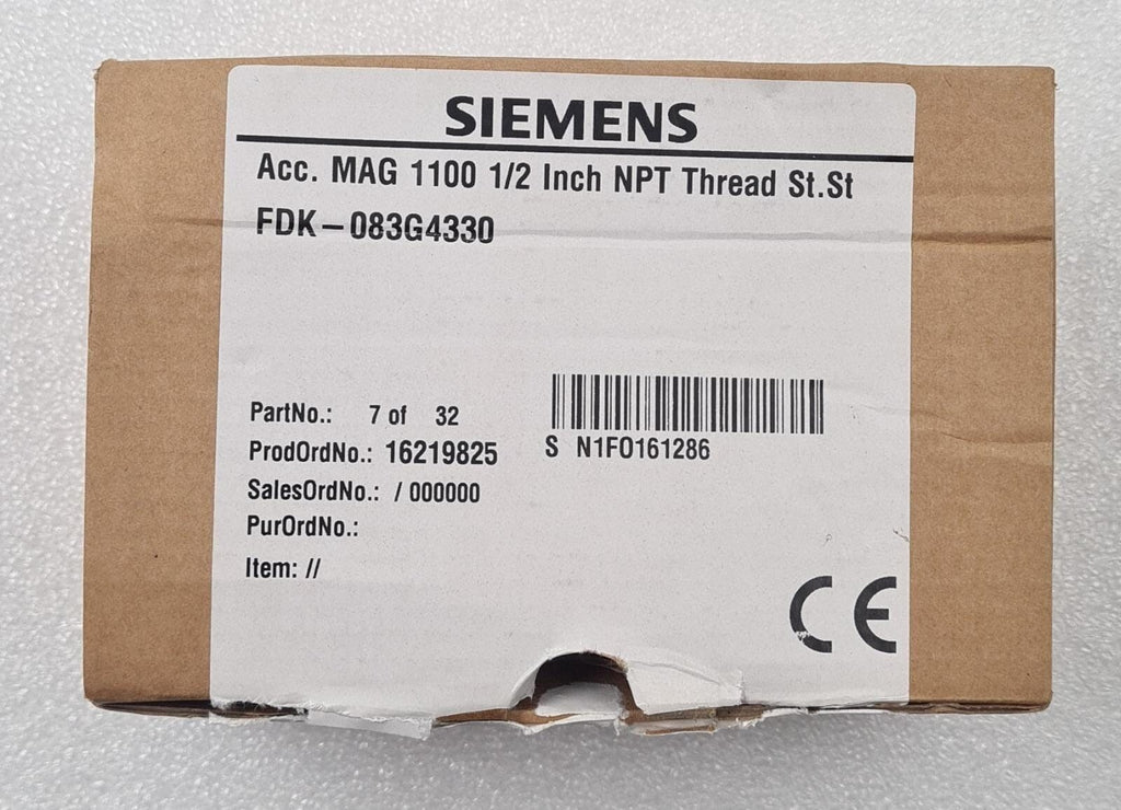 NEW - SIEMENS FDK-083G4330 MAG 1100 1/2 Inch NPT Thread