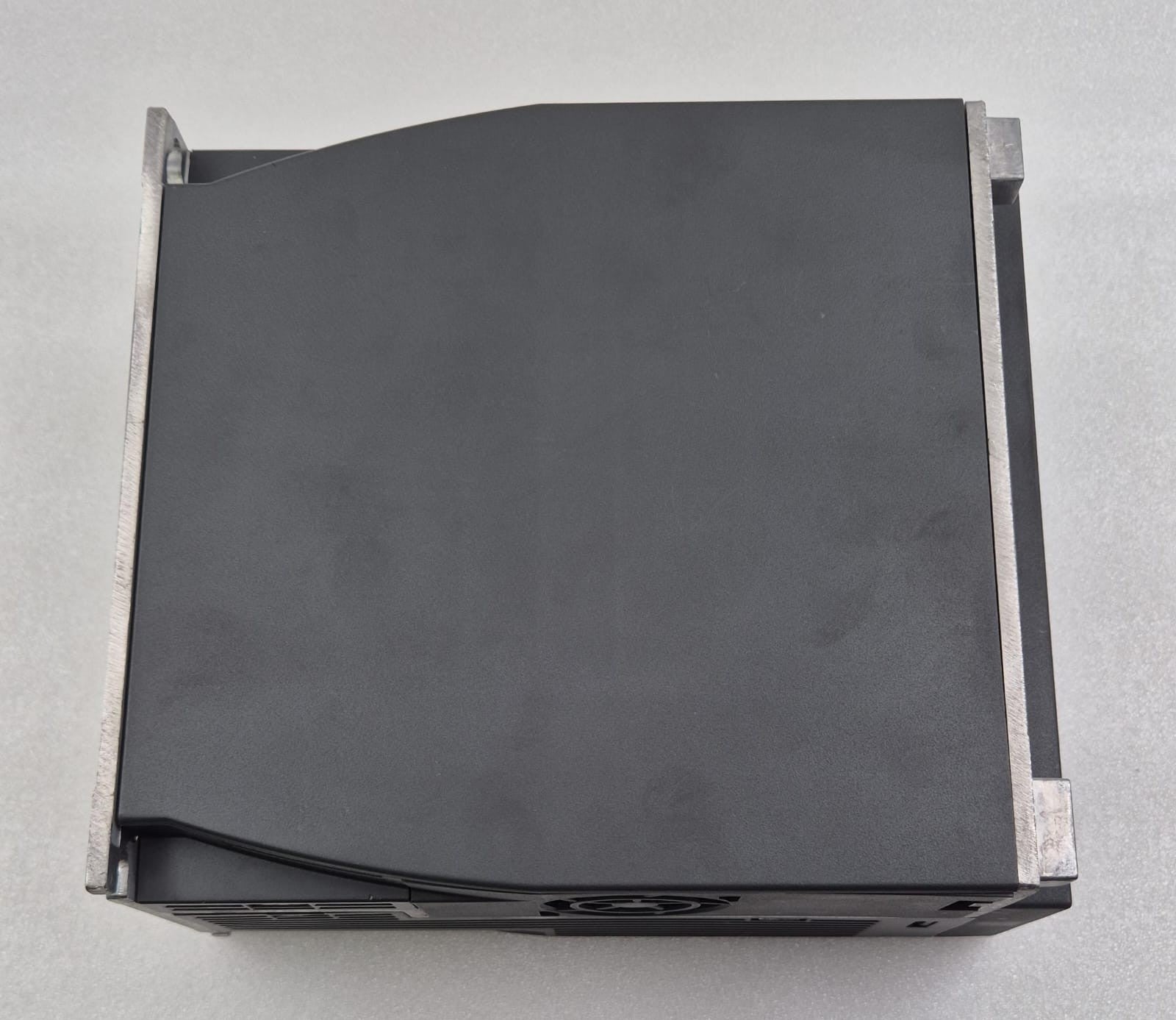 Siemens SINAMICS V90 PROFINET 6SL3210-5FB11-5UF0 bottom view