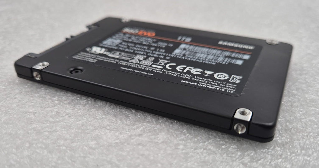 SAMSUNG V-NAND SSD 860 EVO 1TB MZ-76E1T0 MZ7LH1T0HMLU 2.5