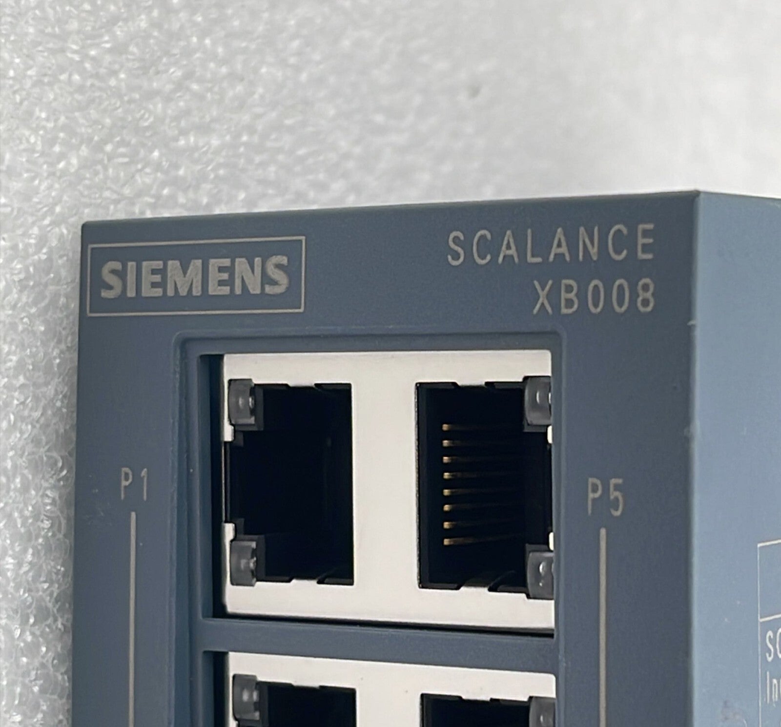 Siemens SCALANCE XB008 Enthernet Switch 6GK5 008-0BA00-1AB2 DC-24V 0,15A