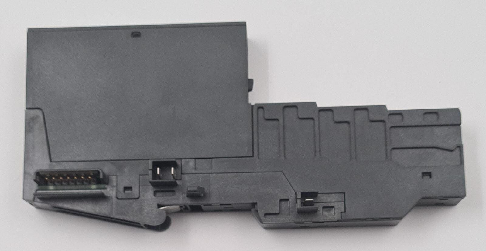 SIEMENS 6ES7 193-4CA40-0AA0 Terminal Module B1 TYL TM-E15S26-A1 & 131-4BF00-0AA0