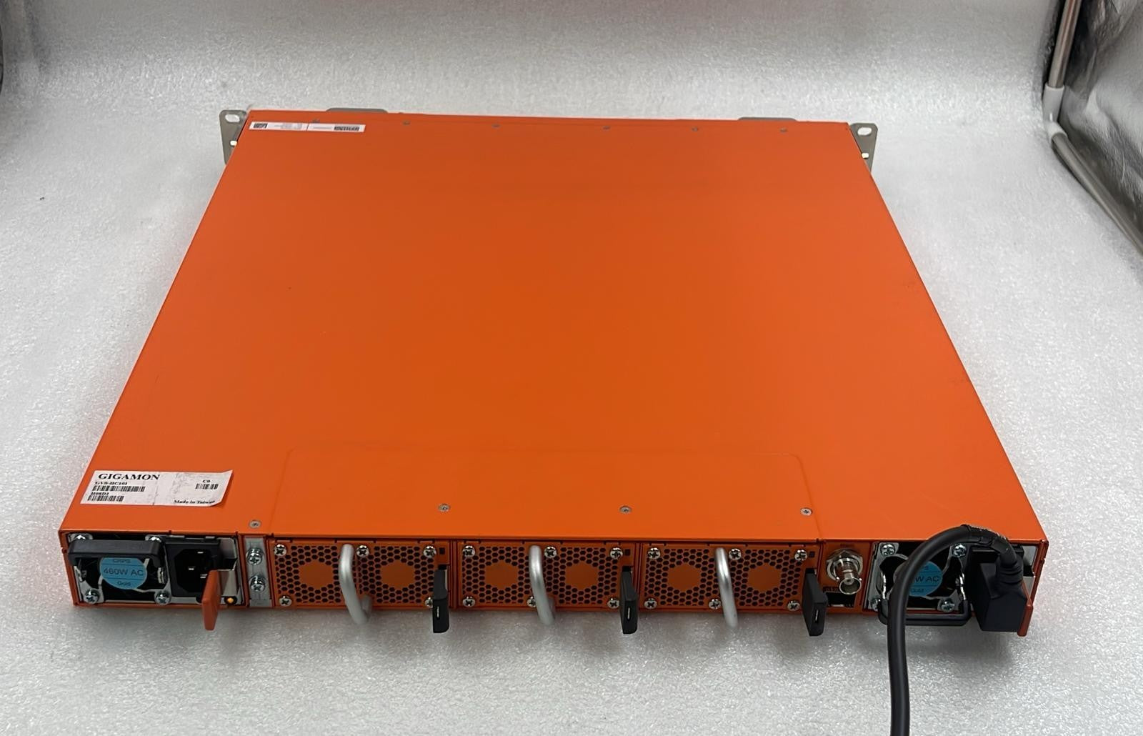 Gigamon GigaVUE-HC1 Network Security Device GVS-HC101 W/ TAP-HC1-G10040