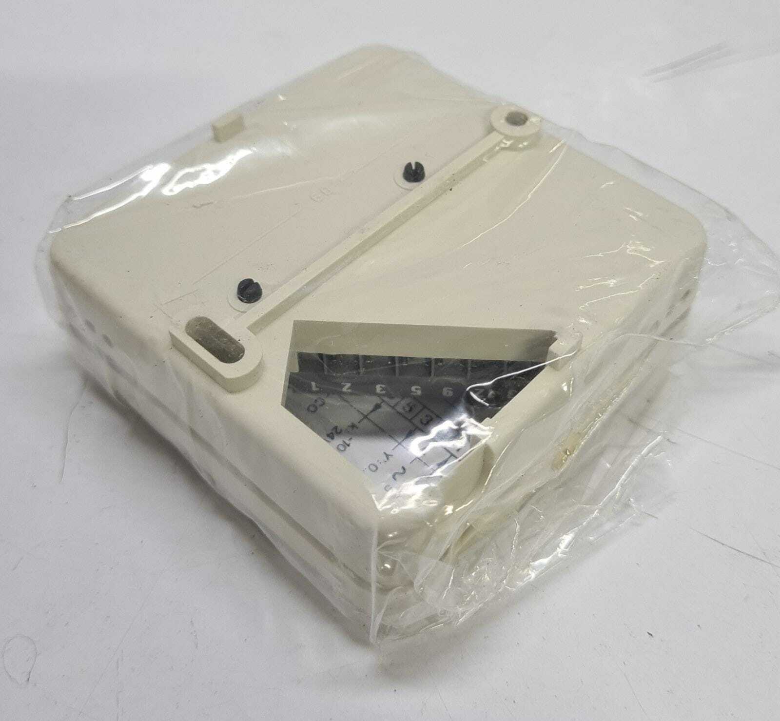 [LOT OF 2] Belimo TRS TRC Room Thermostat - NEW