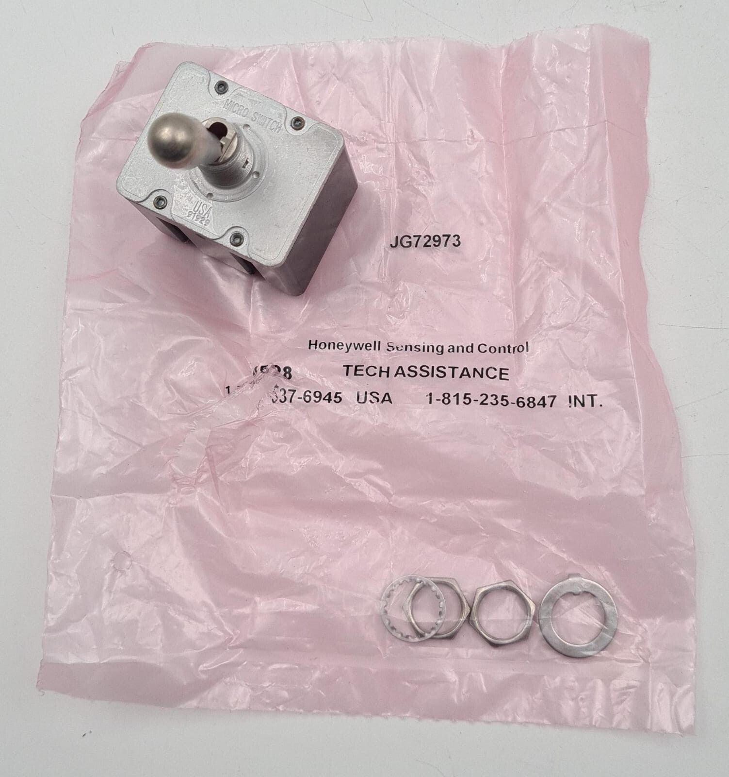 HONEYWELL 104TL2-3D MICRO SWITCH TOGGLE MS27789-23D