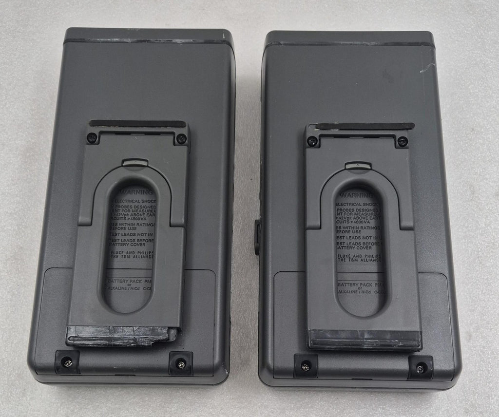 [LOT 2 PCS] PHILIPS FLUKE 97 50MHz SCOPEMETER 9444 000 97958 **FOR PARTS**