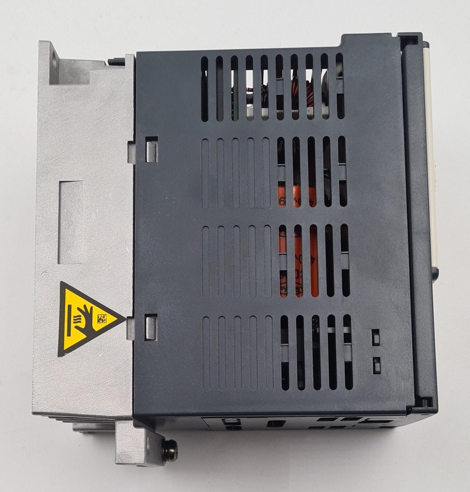 NEW (no box) - Schneider Electric ATV312H037M2 Variable Speed Drive VFD