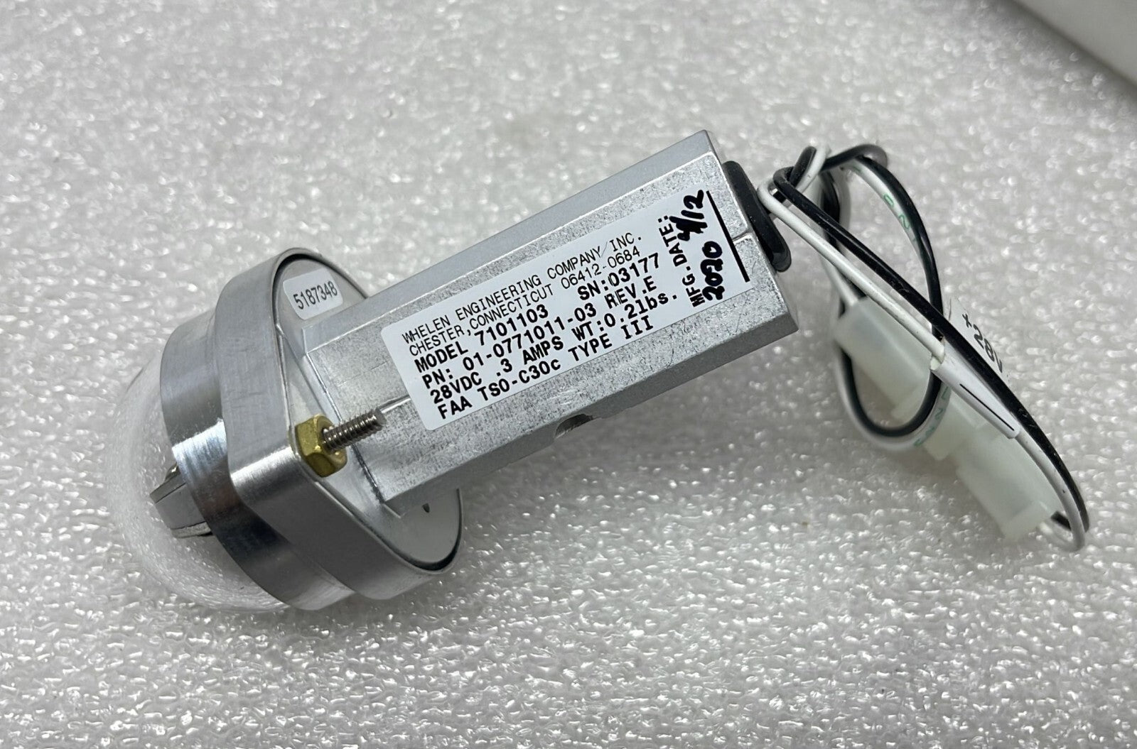 WHELEN Strobe Beacon 7101103 01-0771011-03 28VDC CESSNA LED TAIL POSITION LIGHT