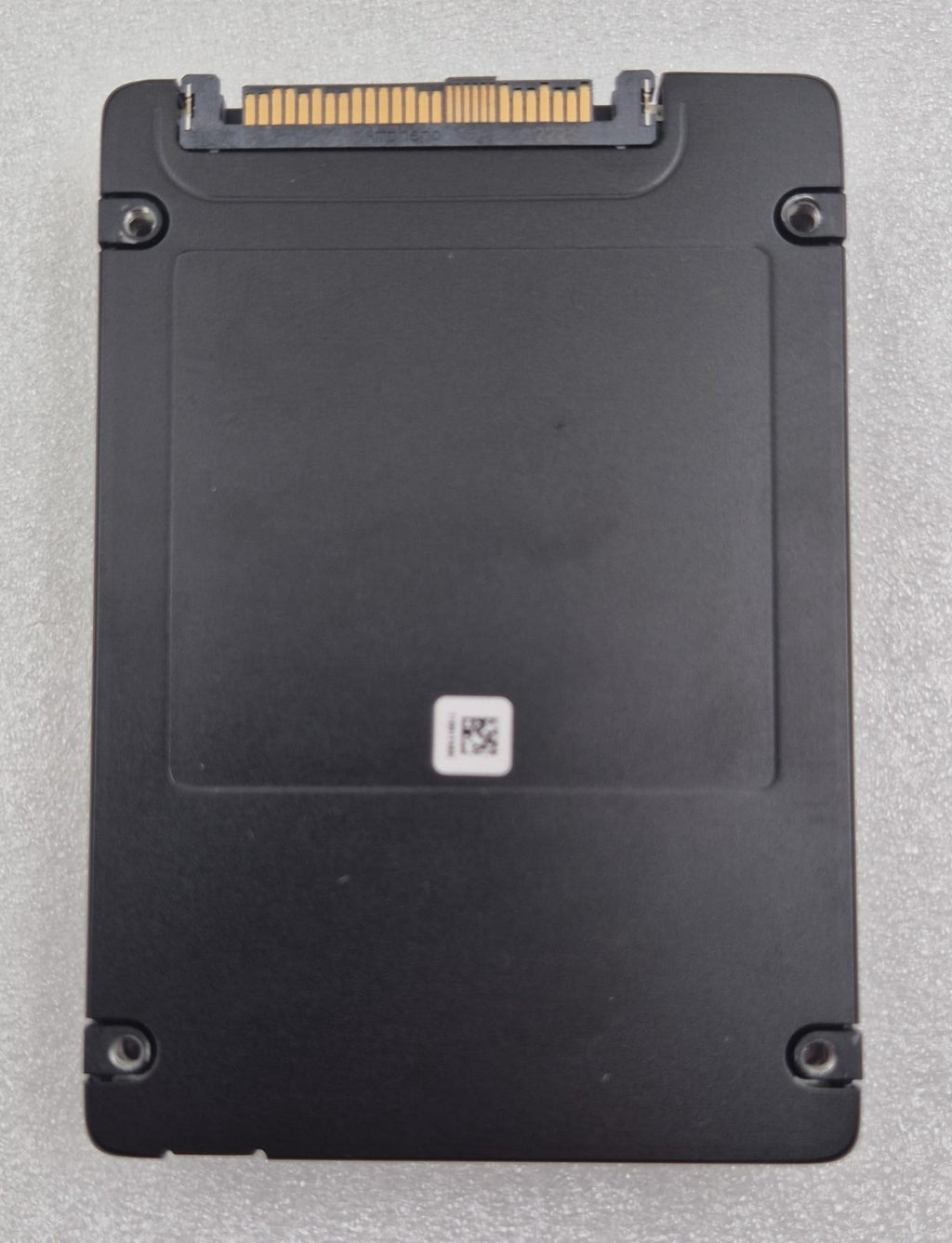 MICRON 7450 PRO 15.36TB SSD U.3 15mm Gen4 x4 NVMe MTFDKCC15T3TFR-1BC1ZABYY