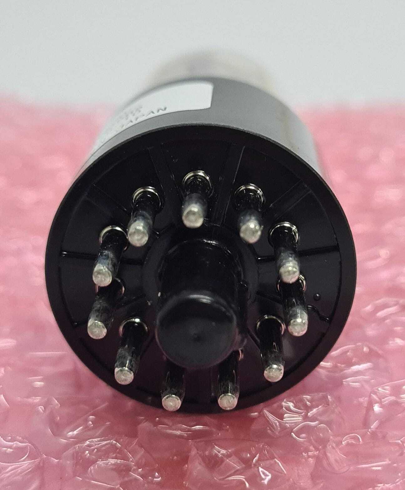 Hamamatsu Photomultiplier tube P/N R9220 AFN3865 with C10562 AA8927 Socket