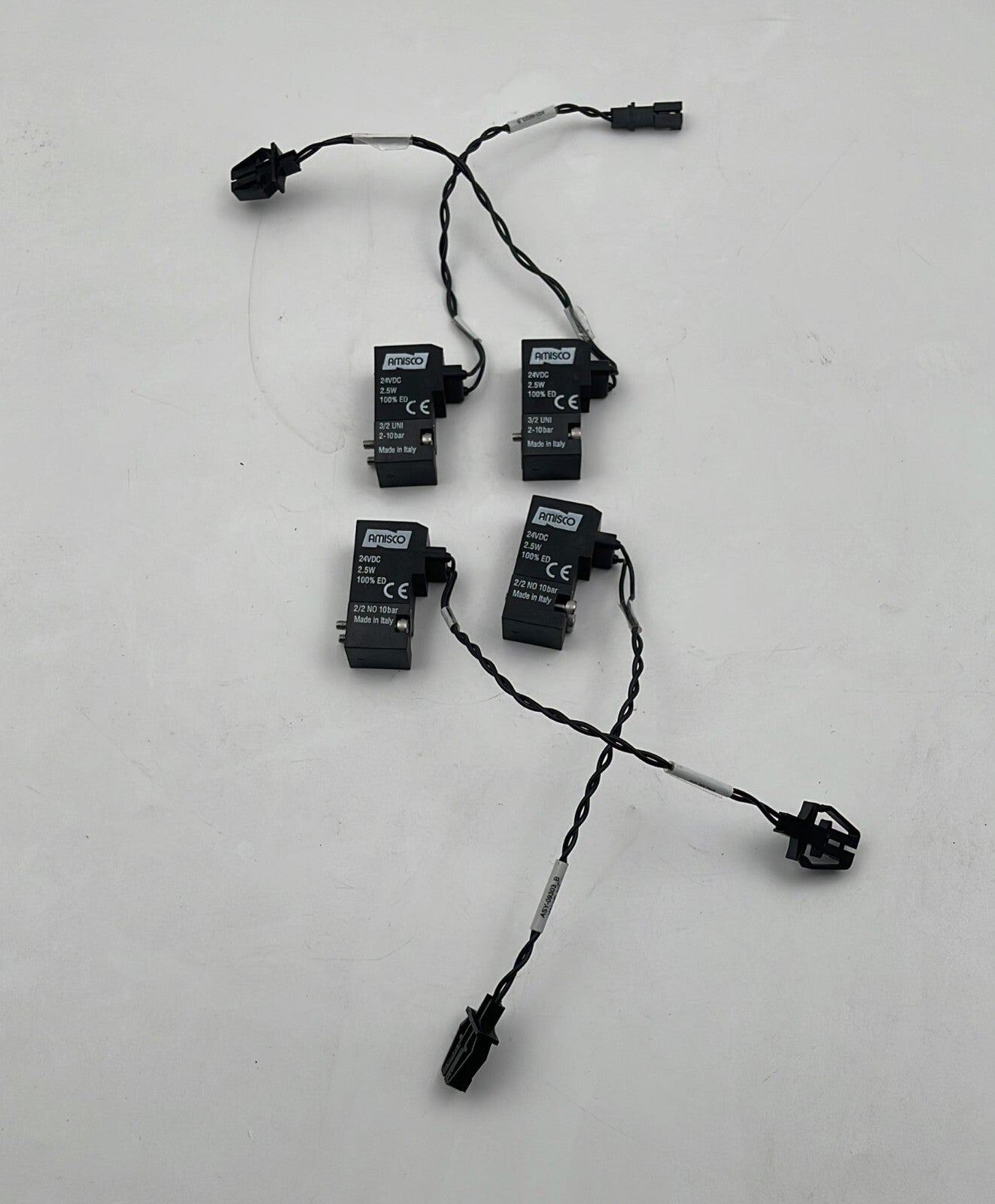 [LOT OF 4] AMISCO 24VDC 2.5W 100% ED 3/2 UNI 2-10 Bar Pilot Solenoid Valve