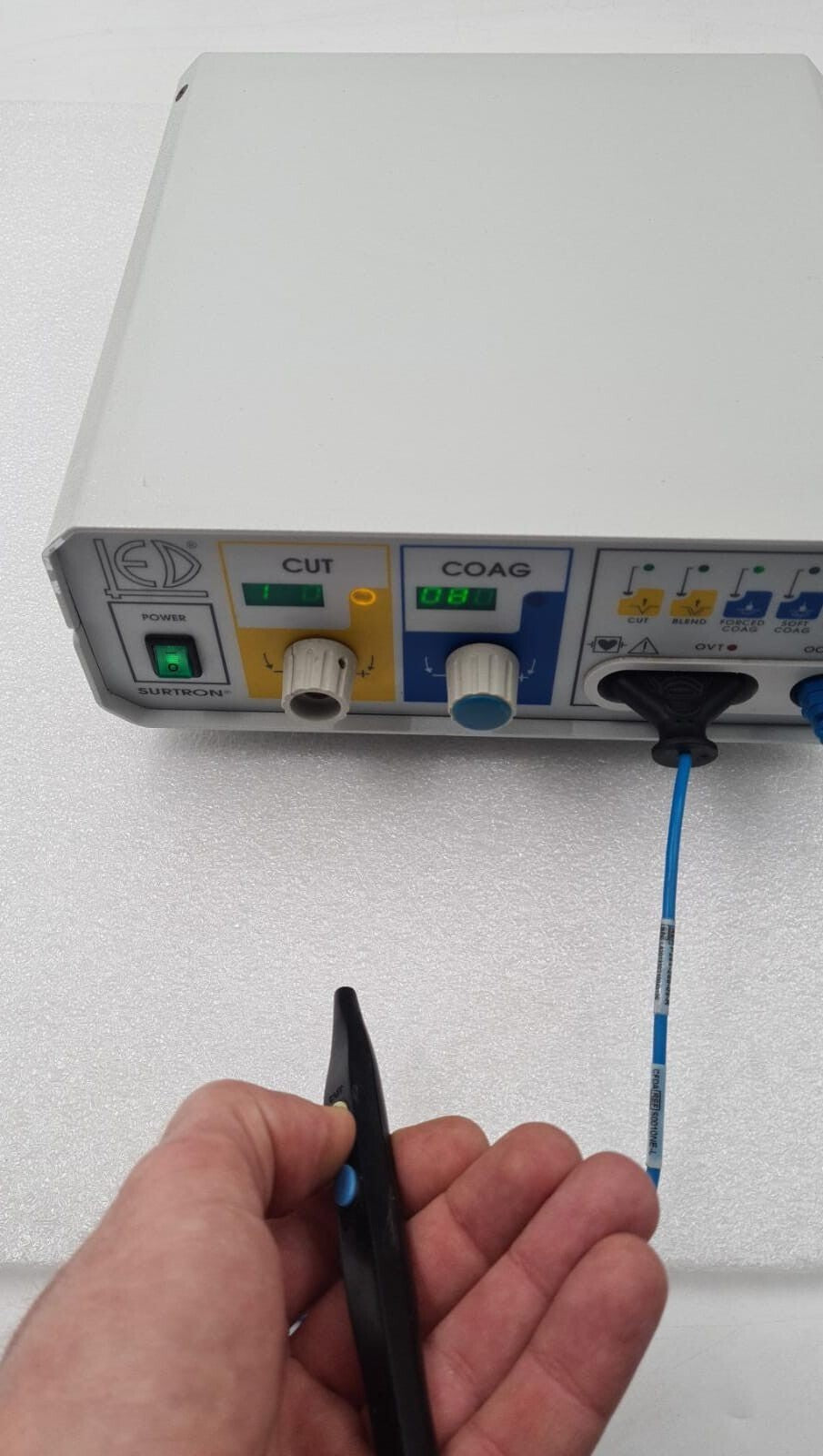 LED SpA SURTRON 160 Electrosurgical Generator