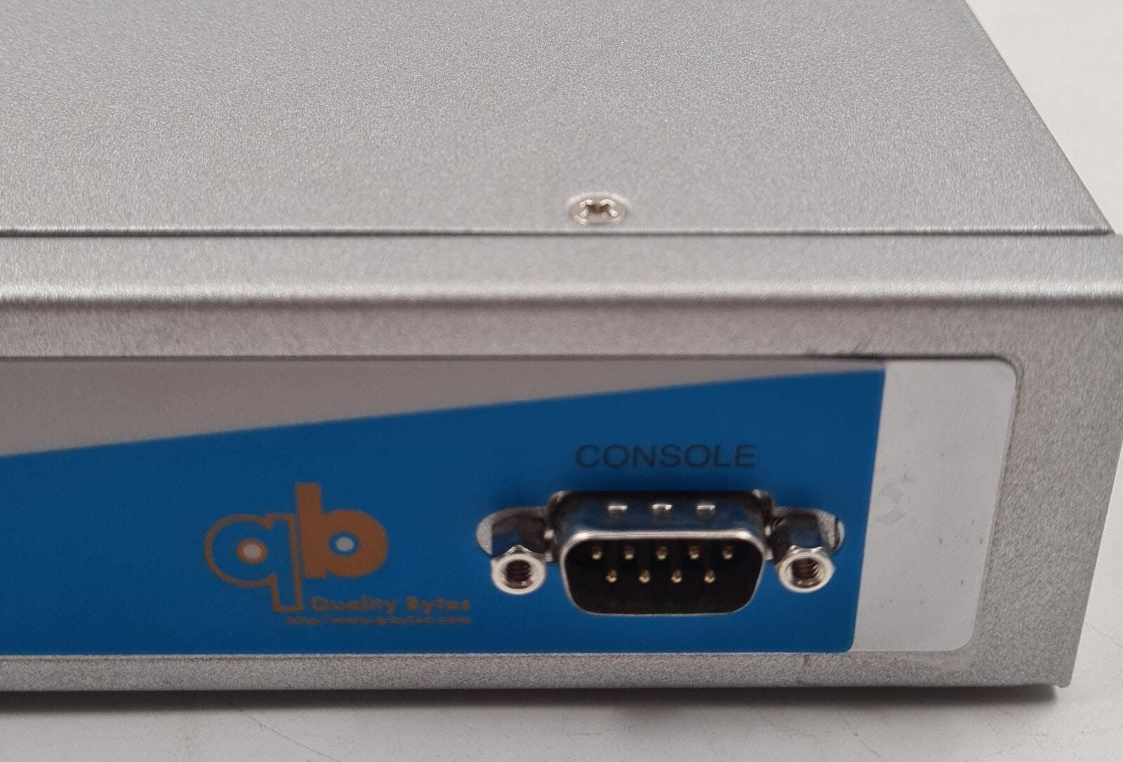 AXIOMTEK SX-50 Server Xpress NA-813-D4GI-RC 4 LAN ports 2 USB Network Appliance