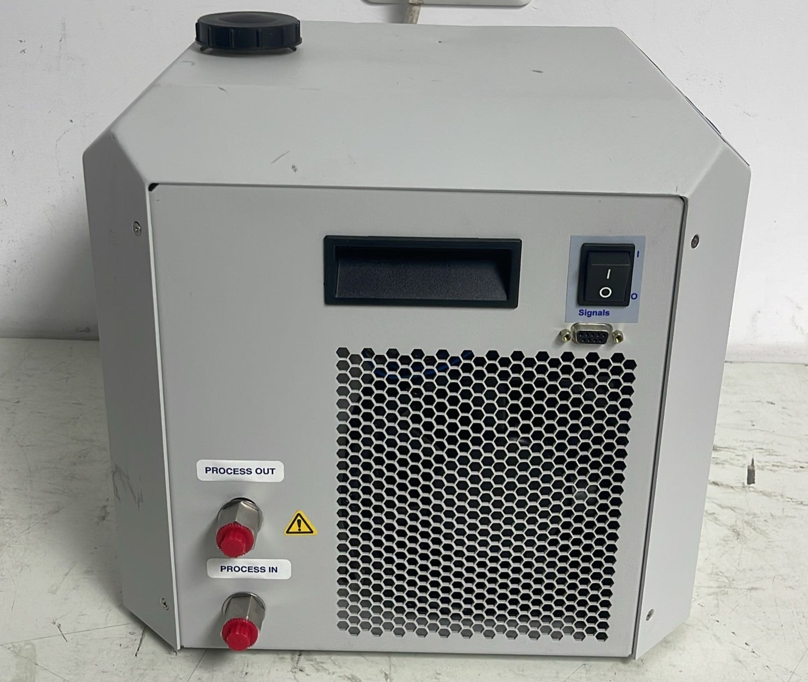 ThermoCube cooling system rear panel with display and ports