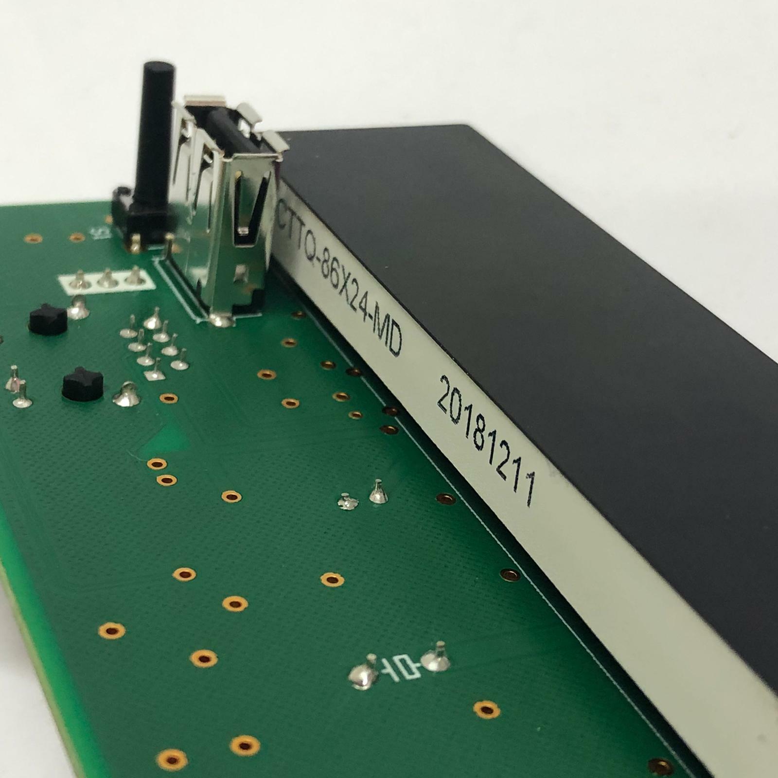 KUKA Display And USB Board BRDRWUMC0000-00 CTTQ-86X24-MD