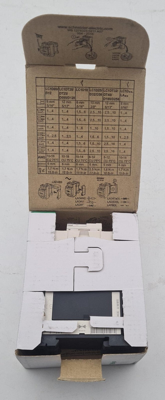 NEW IN BOX - Schneider Electric LC1D128BD Contactor 24VDC TeSys 033411