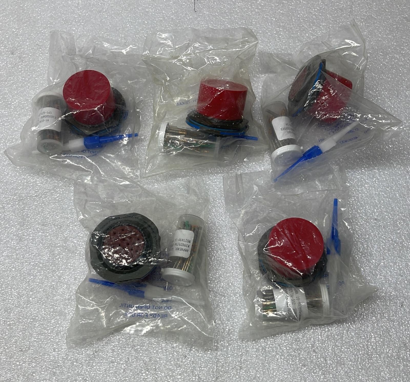 [LOT OF 5] NEW SEALED- AMPHENOL D38999/24WJ29PN Circular MIL Spec Connector