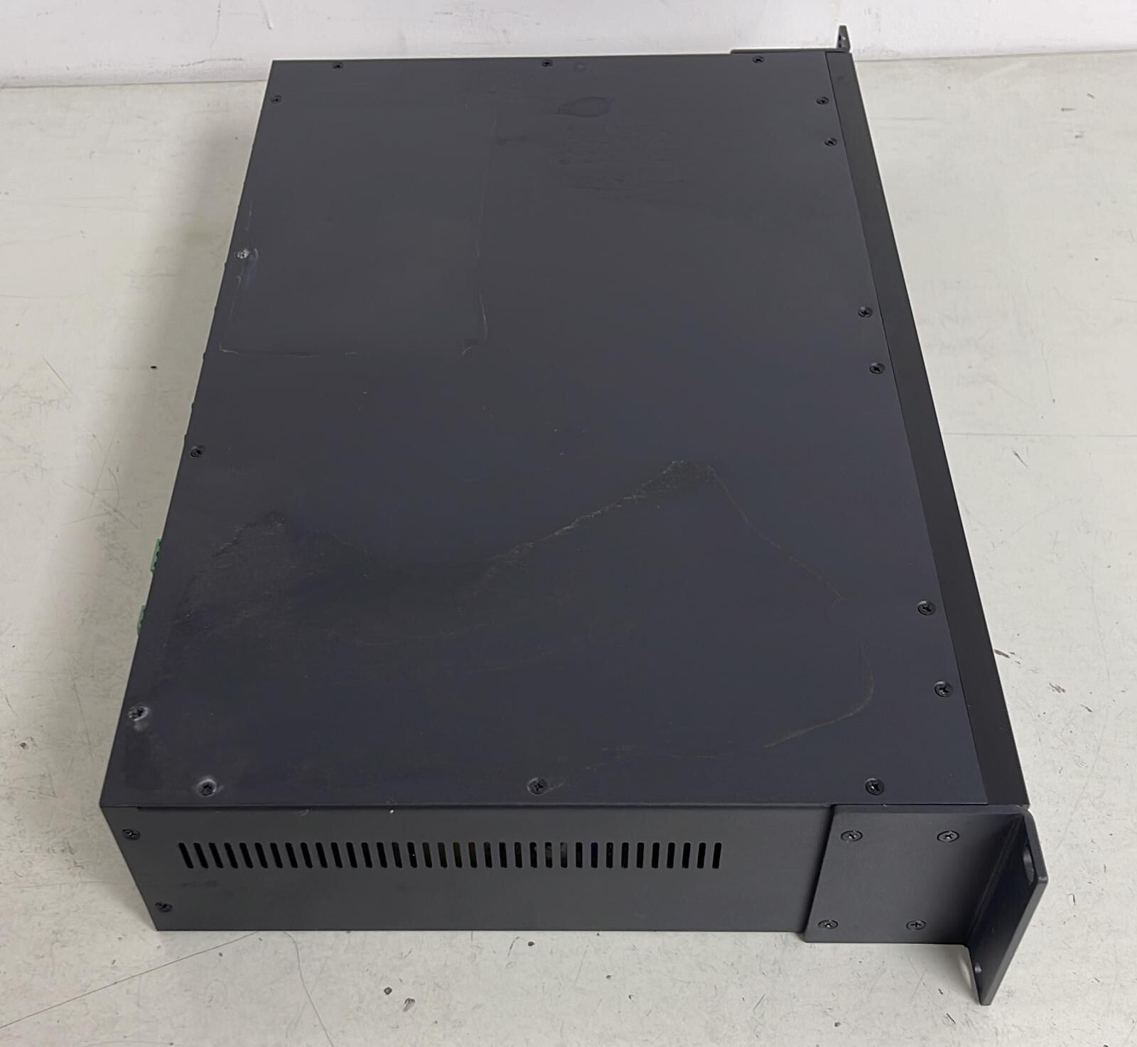 Biamp Prezone 2 Professional Audio Preamplifiers Stereo source zones