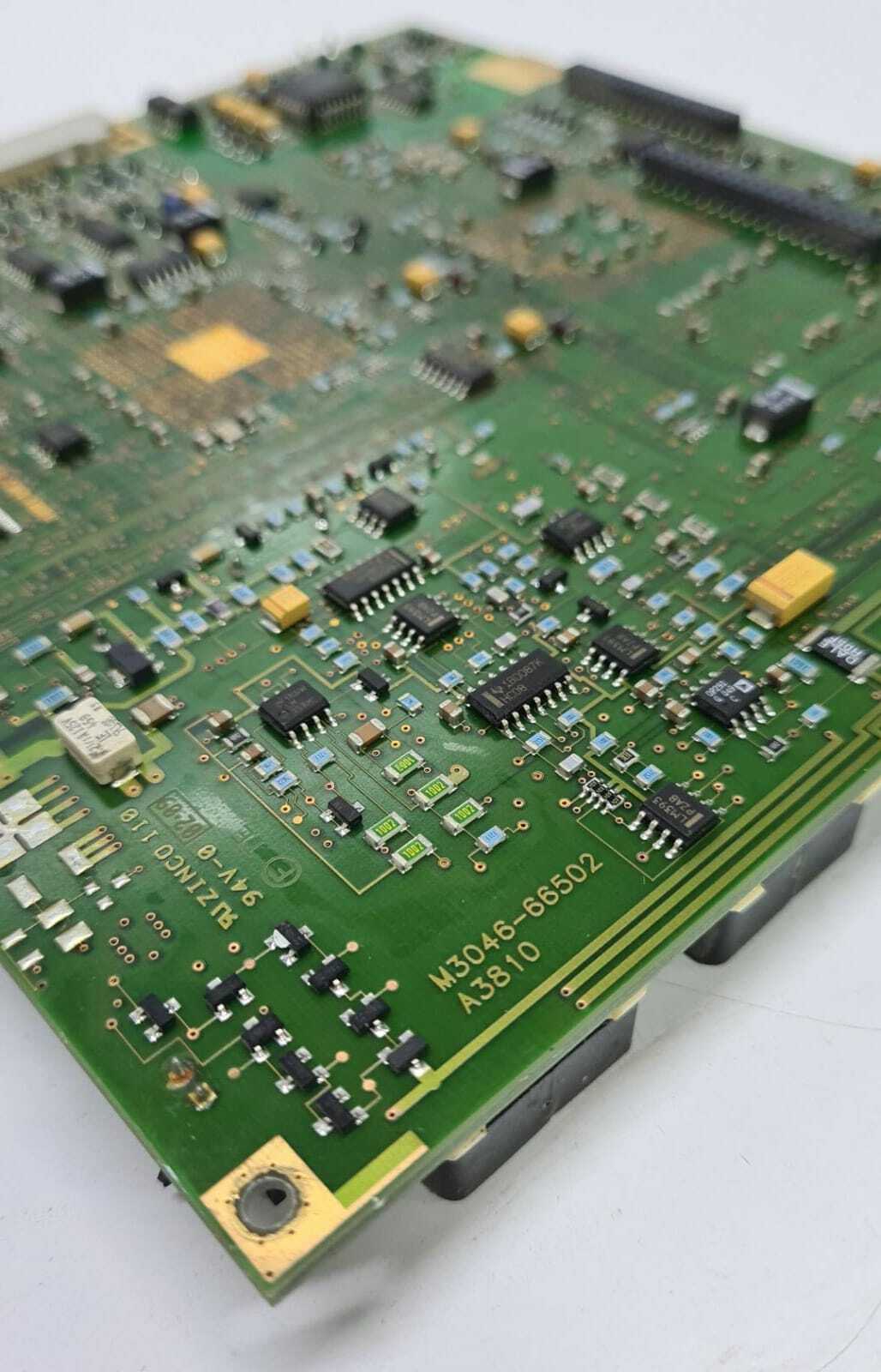 Philips M3046-66402 Patient Monitor Circuit Board M3046-66502 A3810