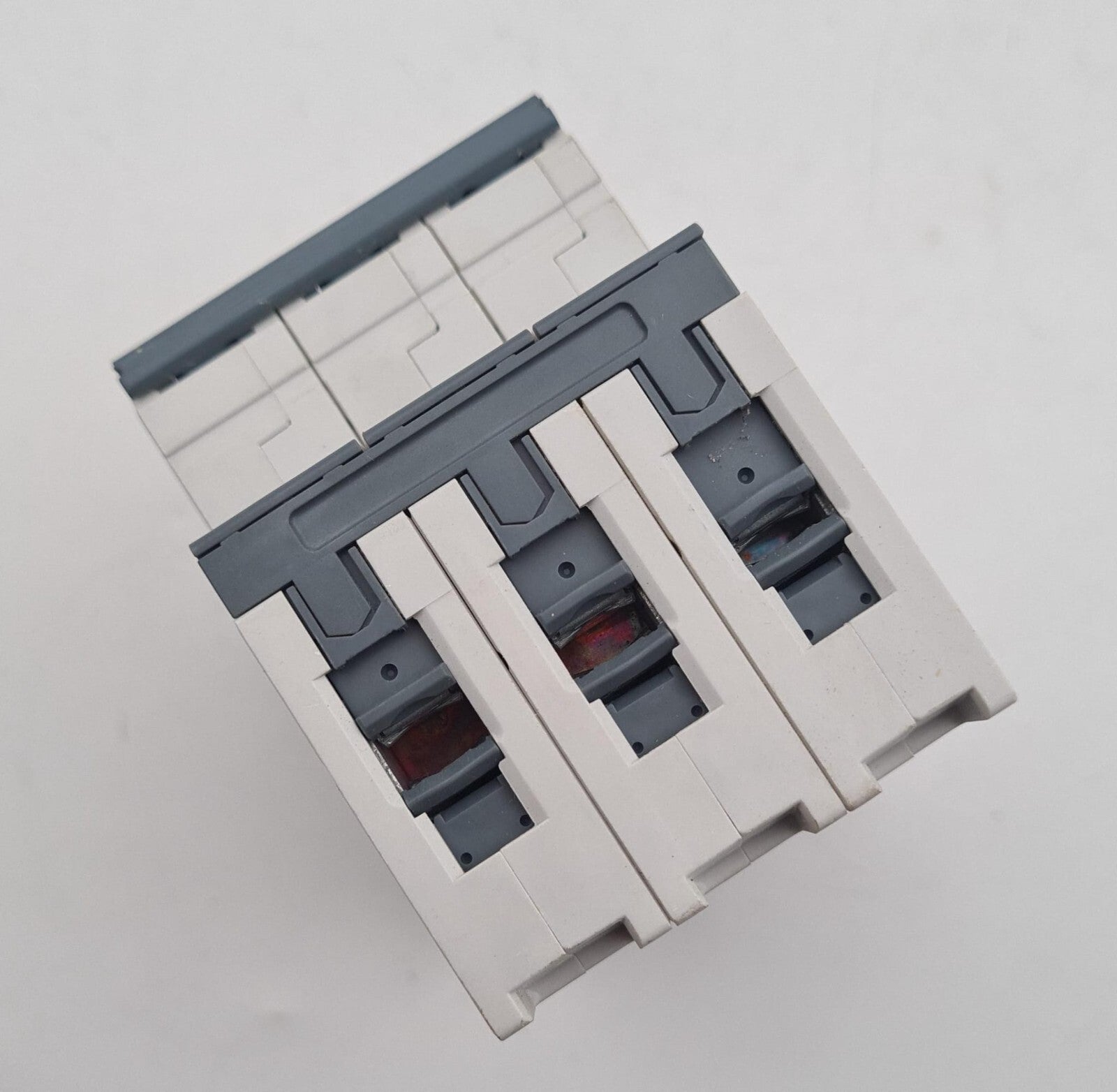 SIEMENS 5SY4363-7 MCB C63 CIRCUIT BREAKER