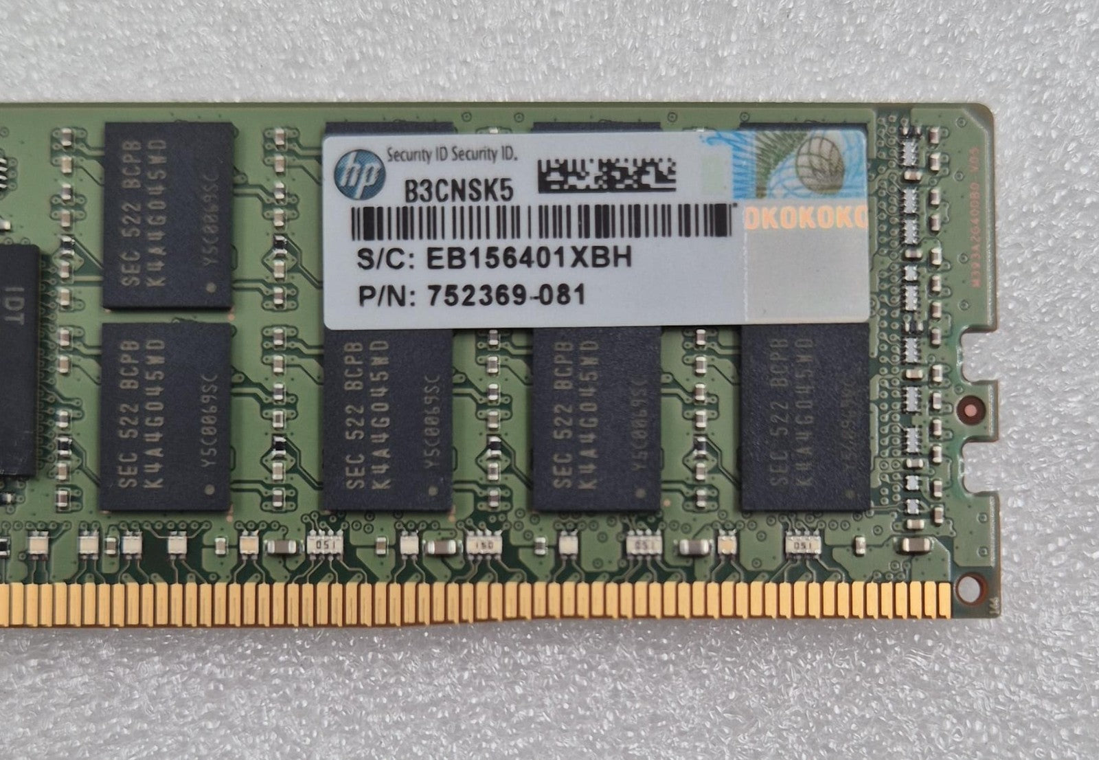 Samsung DDR4 server memory modules aligned top view