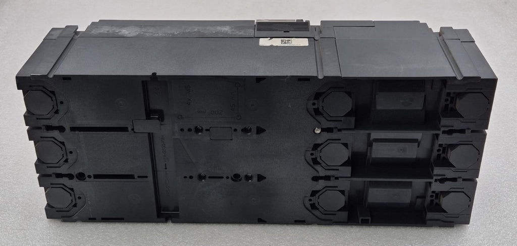 Schneider Electric Compact NSX 400N 800V Circuit Breaker Micrologic W/ Vigi 630